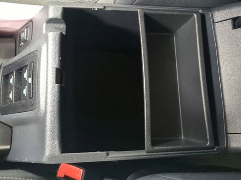 Used 2022 Ford Bronco Big Bend image 16