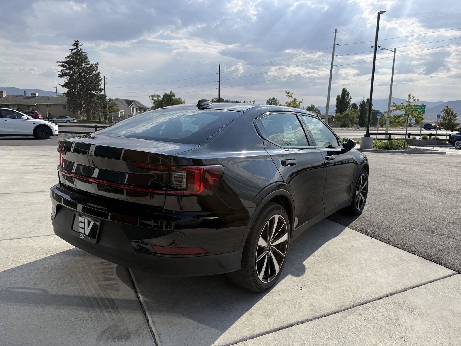 Used 2022 Polestar Polestar 2 w/ Pilot Package AWD/4WD image 8