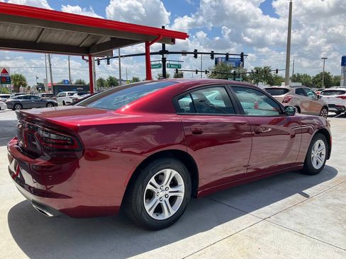 Used 2019 Dodge Charger SXT w/ Leather Interior Group RWD image 5