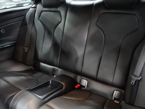 Used 2018 BMW M4 Coupe RWD image 15