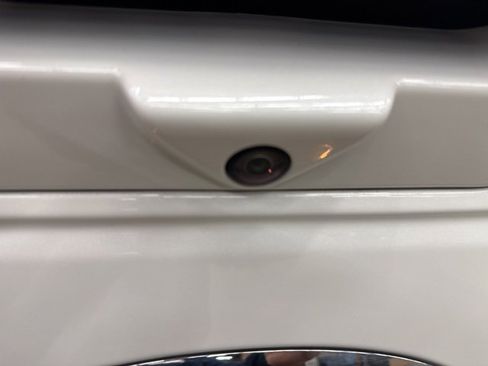 Used 2020 Ford F150 Lariat w/ Equipment Group 502A Luxury image 26