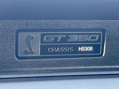 Used 2017 Ford Mustang Shelby GT350 w/ Electronics Package image 28