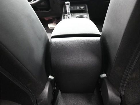 Used 2023 Honda Civic Sport image 25