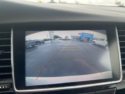 Used 2020 Buick Encore Preferred image 15