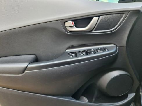 Used 2018 Hyundai Kona Limited FWD image 20