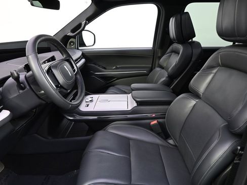 New 2025 Lincoln Navigator Reserve w/ Jet Appearance Package image 13