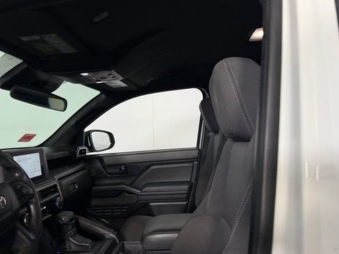 Used 2024 Toyota Tacoma SR image 18