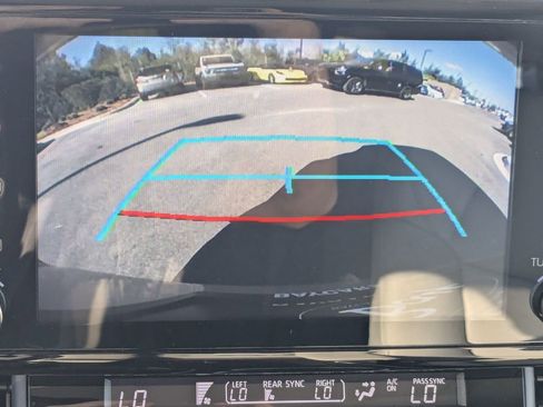 Used 2024 Toyota Sienna XLE image 14