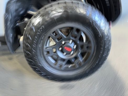 Used 2017 Toyota 4Runner TRD Pro image 7