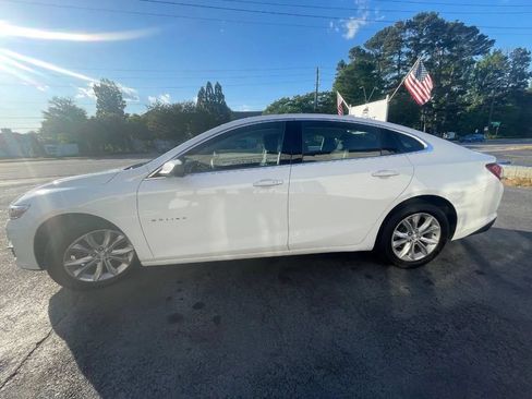 Used 2019 Chevrolet Malibu LT FWD image 5