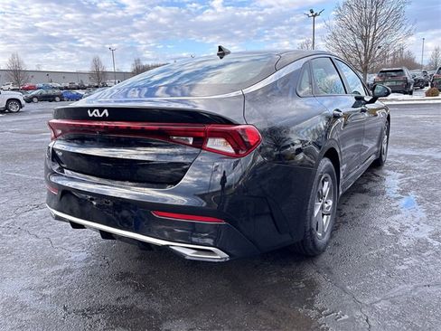 Used 2022 Kia K5 LXS image 11