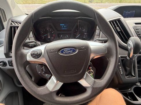 Used 2015 Ford Transit 350 XLT RWD image 15