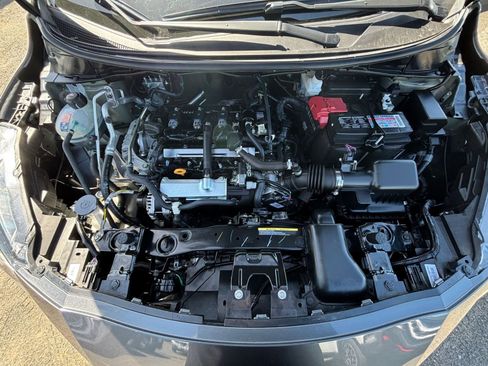 Used 2025 Nissan Versa SV image 30