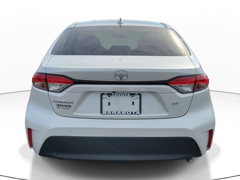 Certified 2024 Toyota Corolla LE FWD image 5