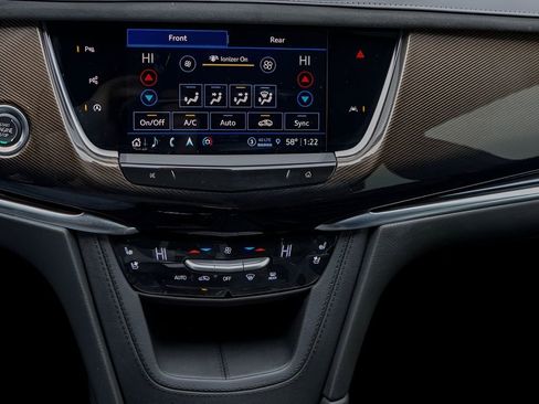 New 2025 Cadillac XT6 Premium Luxury w/ Platinum Package FWD image 13