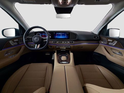 New 2026 Mercedes-Benz GLS 450 4MATIC image 9