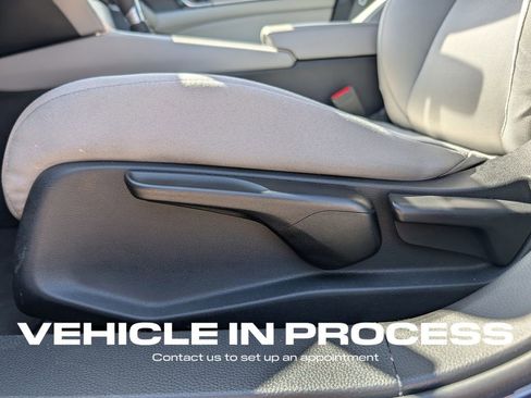 Used 2018 Honda Accord LX image 21