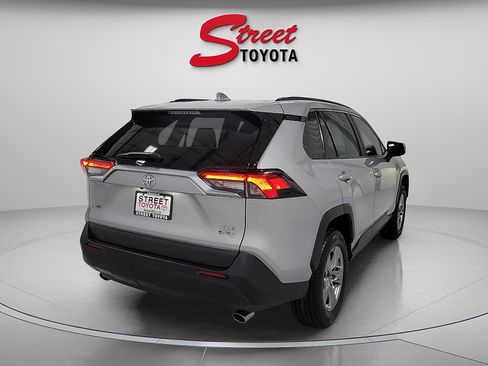 Certified 2025 Toyota RAV4 XLE w/ Convenience Package AWD/4WD image 4