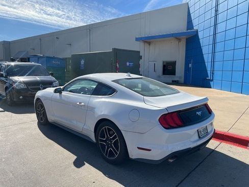 Used 2020 Ford Mustang Premium image 8