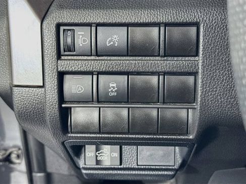 Certified 2025 Toyota Tacoma TRD Sport AWD/4WD image 11