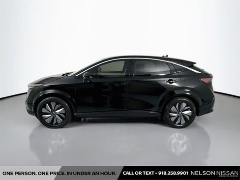 Certified 2023 Nissan Ariya FWD image 8