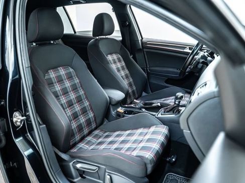 Used 2021 Volkswagen GTI S FWD image 29