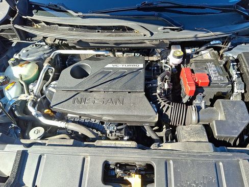 Used 2024 Nissan Rogue SV image 28