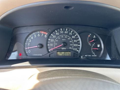 Used 2006 Toyota Corolla CE image 7