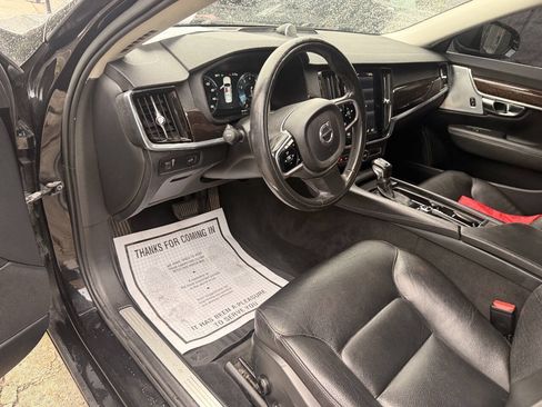 Used 2017 Volvo S90 T6 Momentum w/ Vision Package AWD/4WD image 12