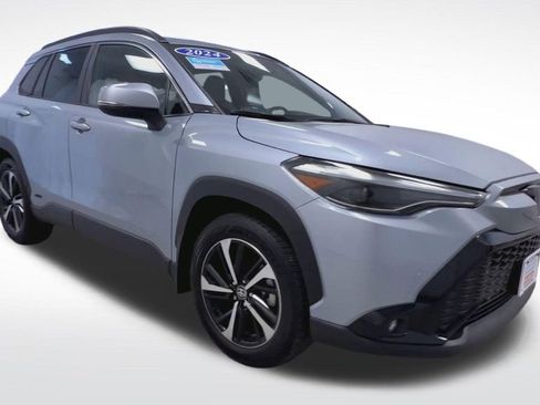 Used 2024 Toyota Corolla Cross AWD Hybrid w/ Convenience Package image 18