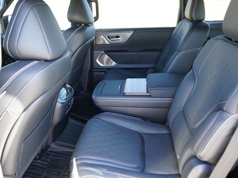 New 2026 INFINITI QX80 Autograph image 22