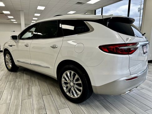 Used 2019 Buick Enclave Premium w/ Experience Buick Package image 7