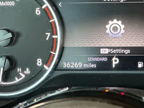 Used 2023 Nissan Rogue SV FWD image 24