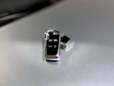 Used 2014 Aston Martin Vanquish Coupe image 42