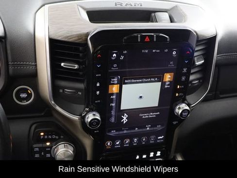 Used 2019 RAM 1500 Laramie AWD/4WD image 18