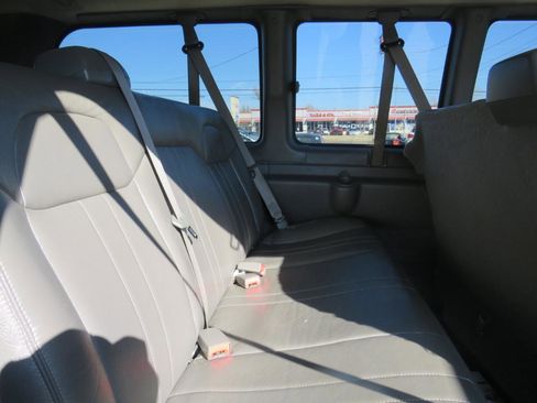 Used 2014 Chevrolet Express 1500 LS image 23