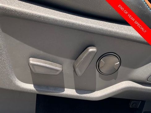 Used 2022 Ford Bronco Outer Banks image 11