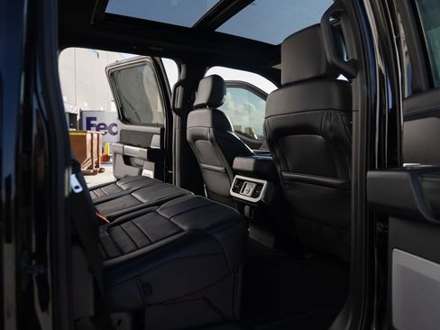 Used 2025 Ford F350 Platinum AWD/4WD image 33