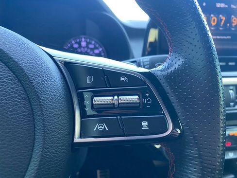 Used 2022 Kia Forte GT w/ GT Technology Package image 15