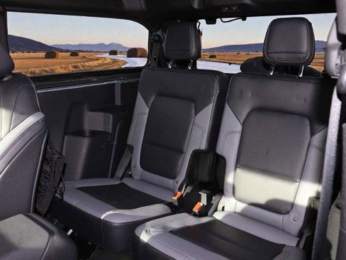 Certified 2024 Ford Bronco Big Bend image 16