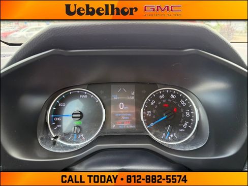 Used 2022 Toyota RAV4 LE AWD/4WD image 25