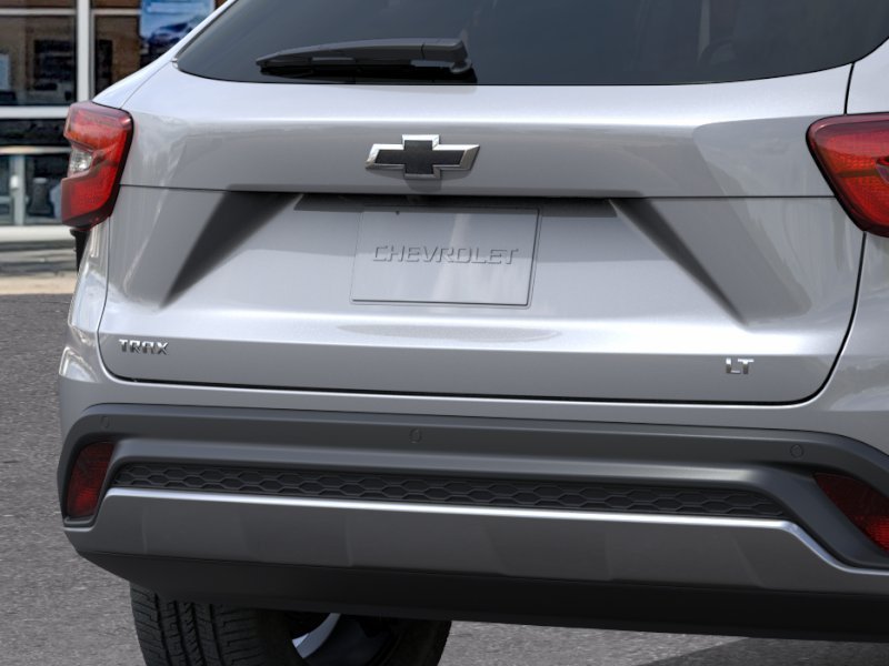 New 2026 Chevrolet Trax LT w/ Driver Confidence Package FWD image 14