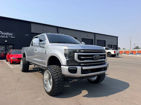 Used 2020 Ford F250 Lariat AWD/4WD image 3