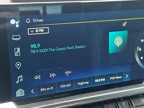 Used 2023 Chevrolet Silverado 1500 High Country w/ Technology Package image 25