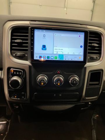 Used 2020 RAM 1500 Classic SLT AWD/4WD image 34