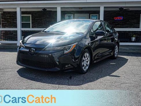 Used 2021 Toyota Corolla LE FWD image 12