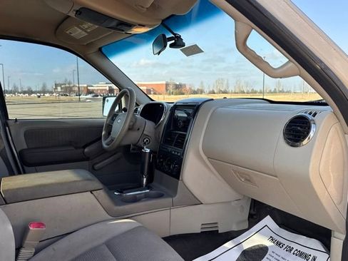 Used 2007 Ford Explorer Sport Trac XLT image 22