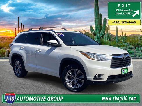 Used 2015 Toyota Highlander XLE FWD image 1