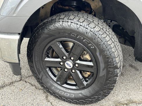 Used 2022 Ford F150 XLT w/ Equipment Group 301A Mid image 14