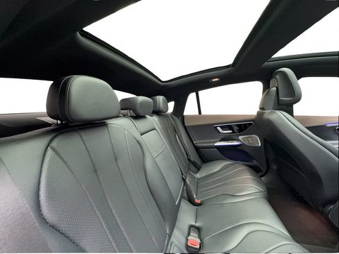 Used 2023 Mercedes-Benz EQE 350+ 4MATIC Sedan image 25
